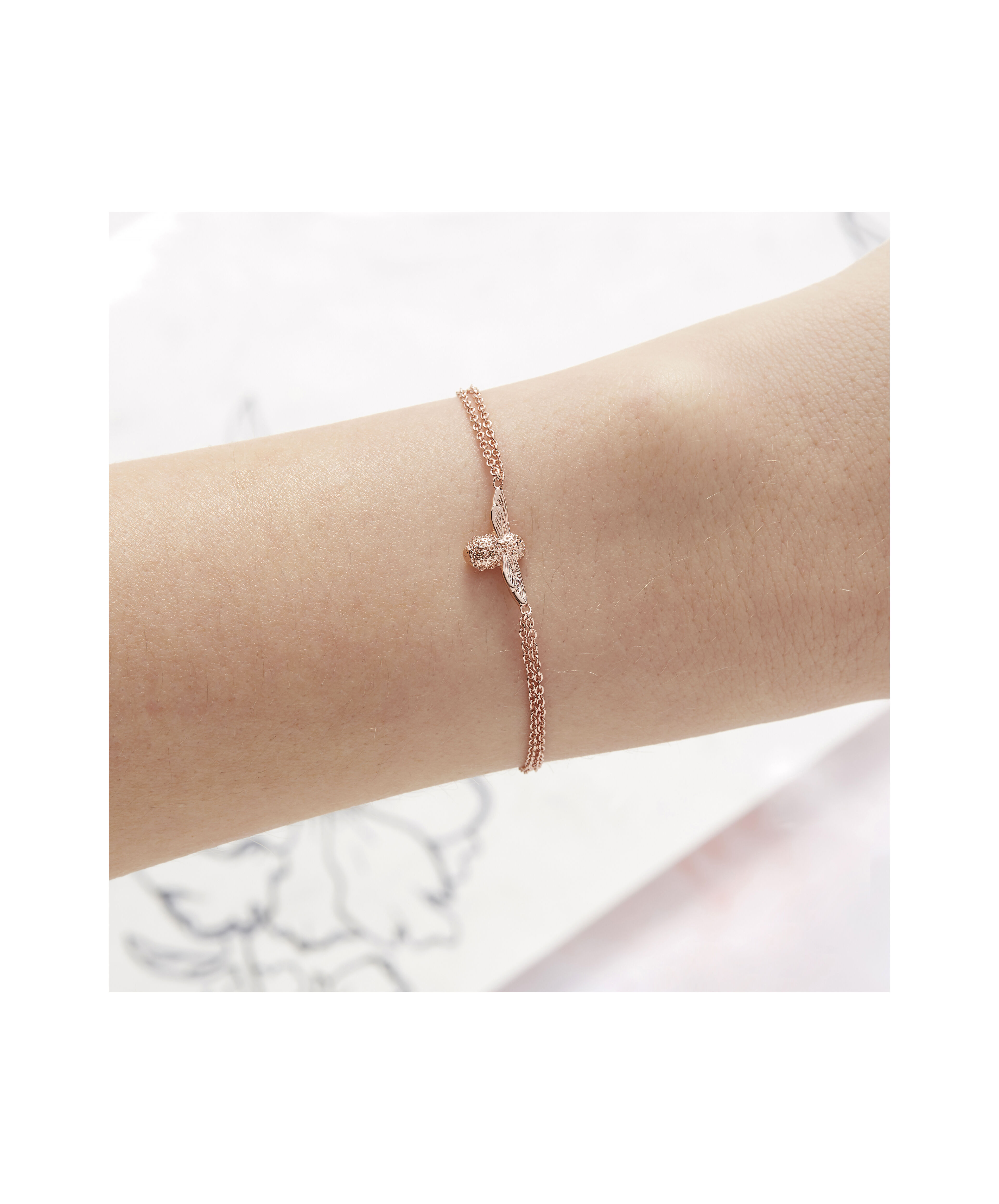 Olivia burton 3d bee bracelet 2025