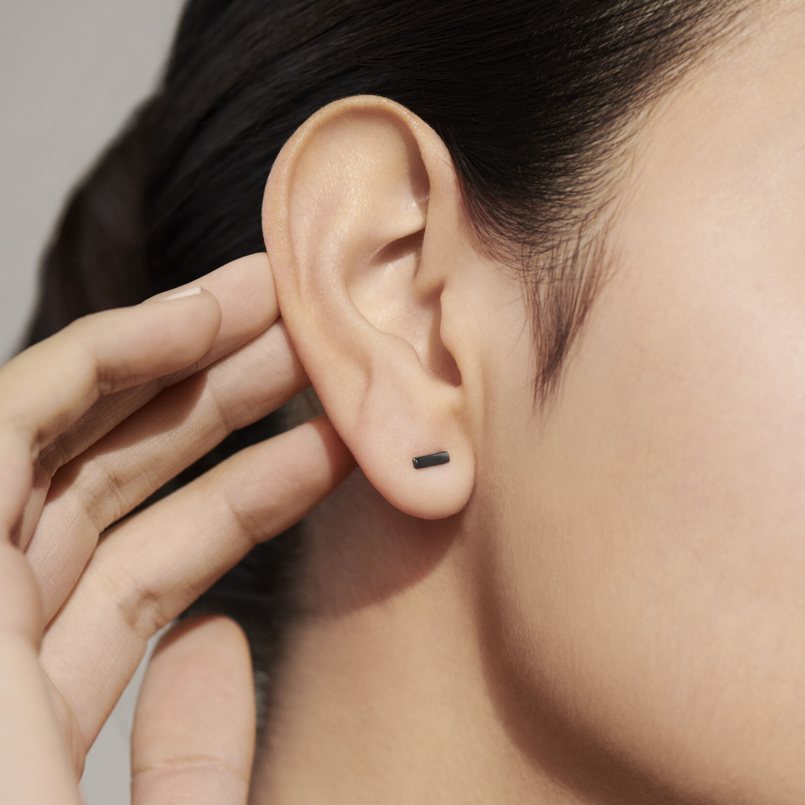 Single Bar Stud Women's Earring