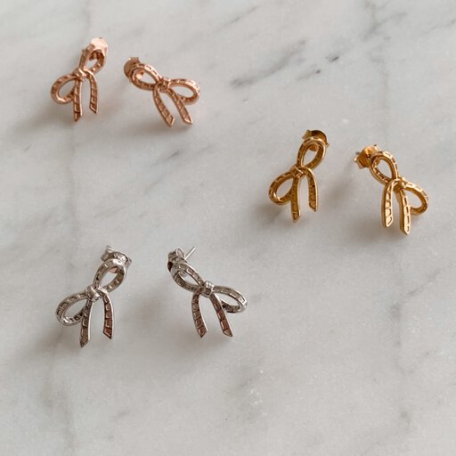 Bow Women's Stud Earrings