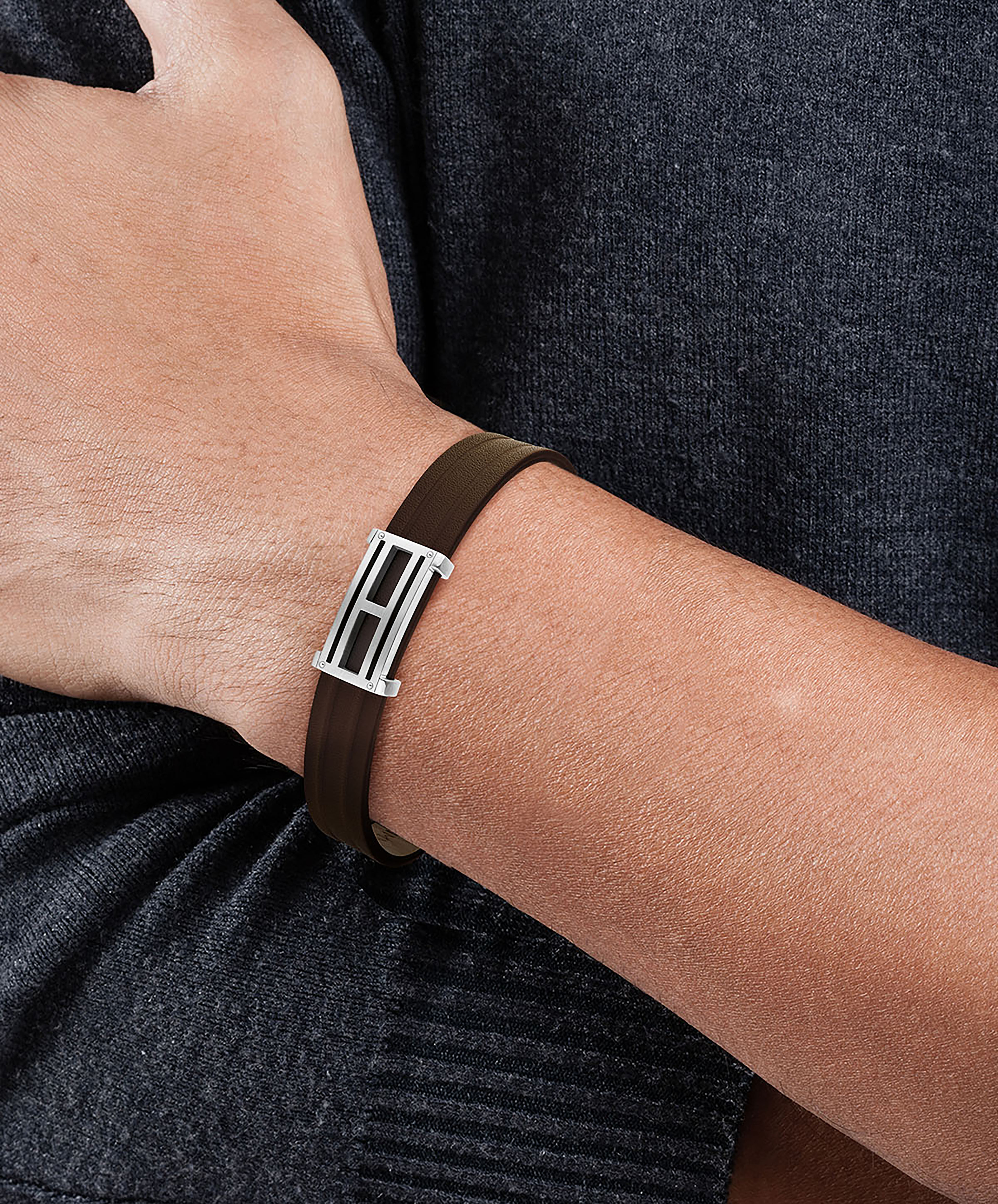 Tommy hilfiger sale mens bracelet brown