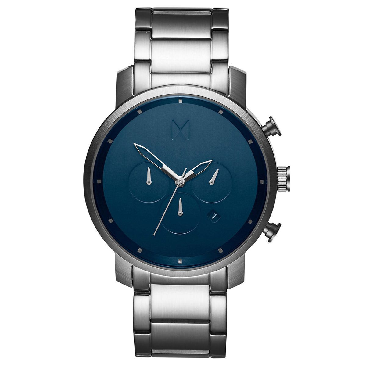 OUR CHRONO WATCHES COME IN A LARGE 45MM CASE OR A MORE COMPACT 40MM CASE. CASE THICKNESS IS 12MM AND SITS TALL ON THE WRIST FOR A BOLD LOOK