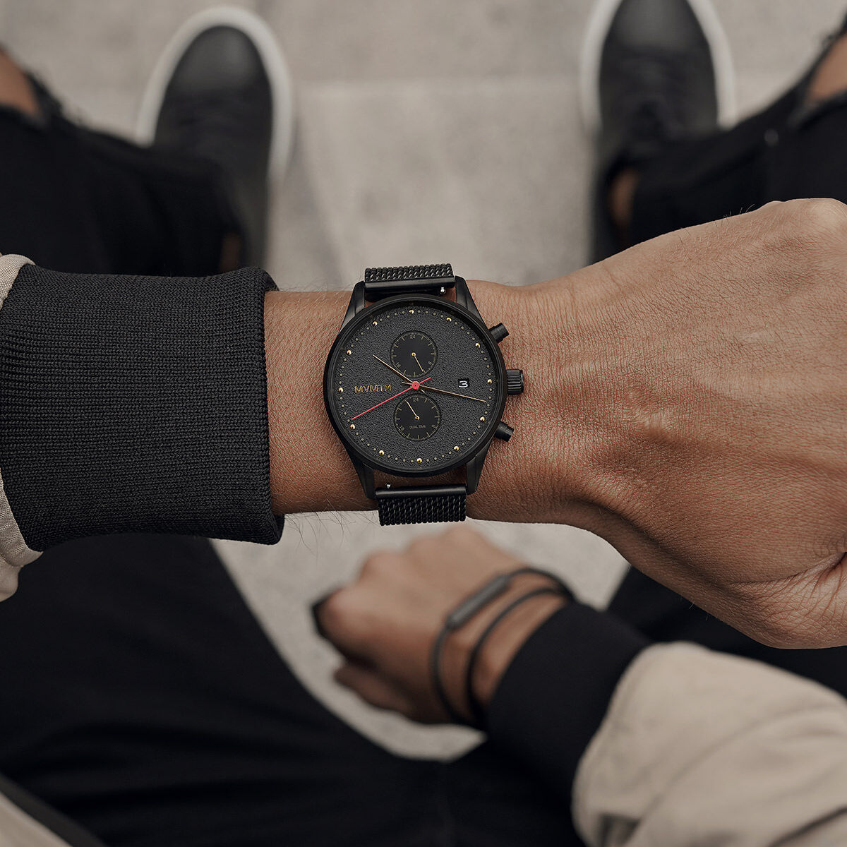 Mvmt outlet voyager caviar