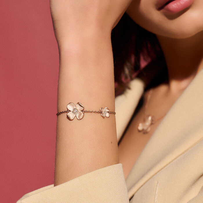 Dogwood Flower Women's Bracelet