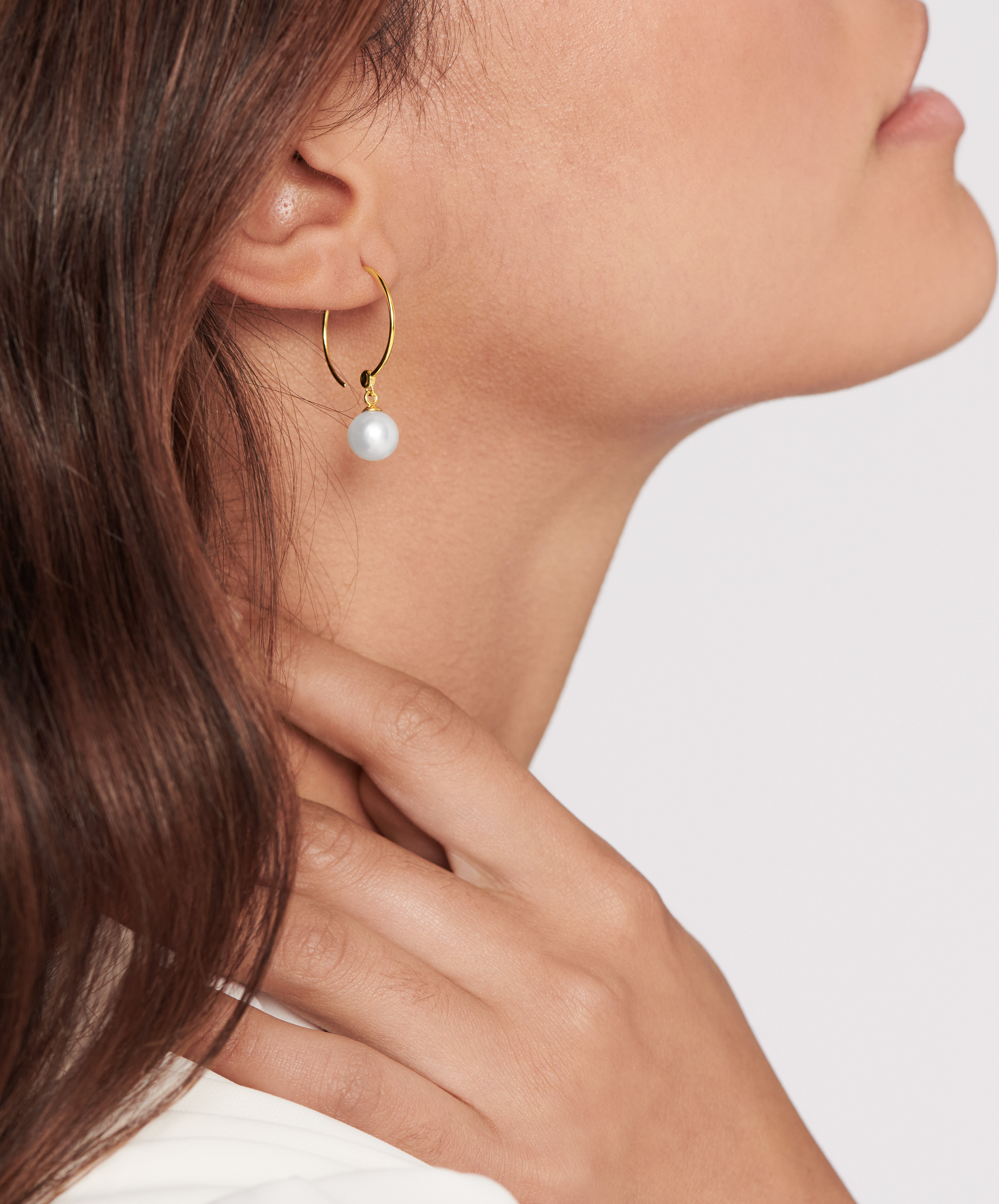 Pearl hoop earrings gold store