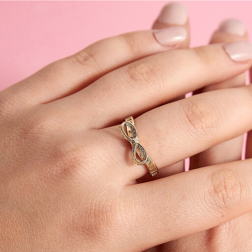 Bow Women's Ring